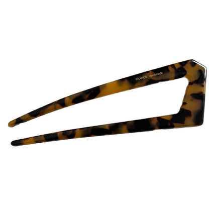 U-Shaped Acetate Hairpin