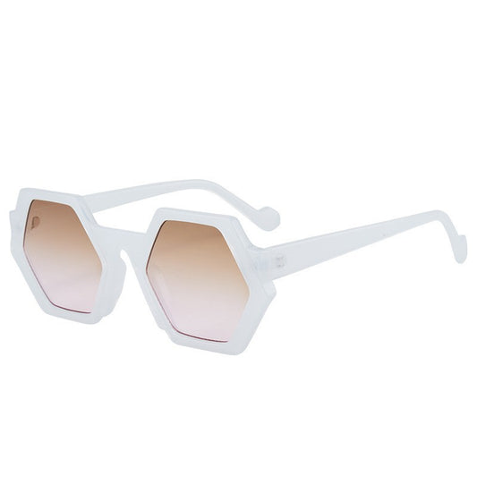 Polygonal sunglasses with geometric frame for modern fashion style
Unisex retro sunglasses with unique angular design
Stylish polygon sunglasses for men and women outdoor wear
Lightweight geometric sunglasses for daily fashion and sun protection