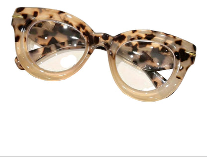 oversized cat eye reading glasses full rim hd lenses
women fashion reading glasses lightweight polycarbonate frame