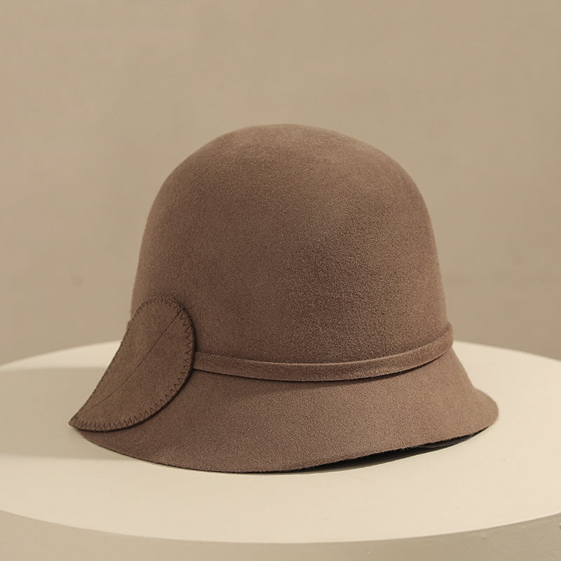 Elegant wool dome hat for women in camel, black, and white
Soft and durable winter hat with classic dome crown
Adjustable wool hat for comfort and style
Lightweight and warm dome hat for casual everyday wear
