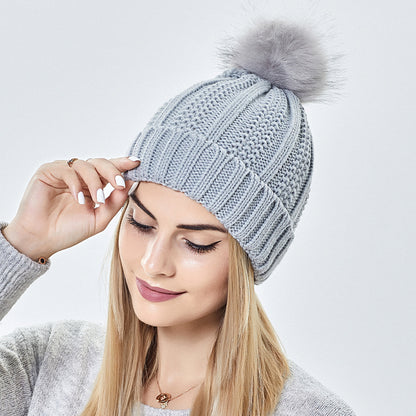 Gorros de punto de invierno con forro de satén