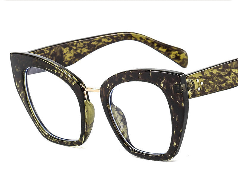 cat eye blue light glasses women mirror lens frame
anti blue light eyewear reduce screen eye strain
stylish cat eye glasses large frame daily wear
lightweight computer glasses fashion eyewear protection