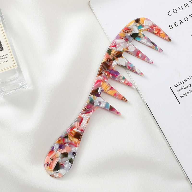 Cellulose acetate sheet comb for detangling wet hair and braids, ergonomic design